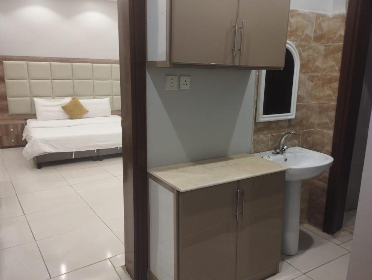 Diamond Suites For Furnished Apartments Medina Eksteriør bilde